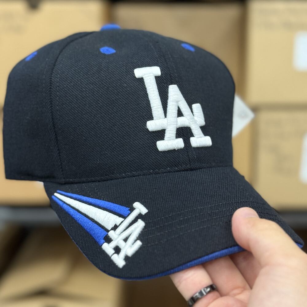Vintage American Needle Los Angeles Dodgers Hat Black LA Pennant Brim MLB NWT